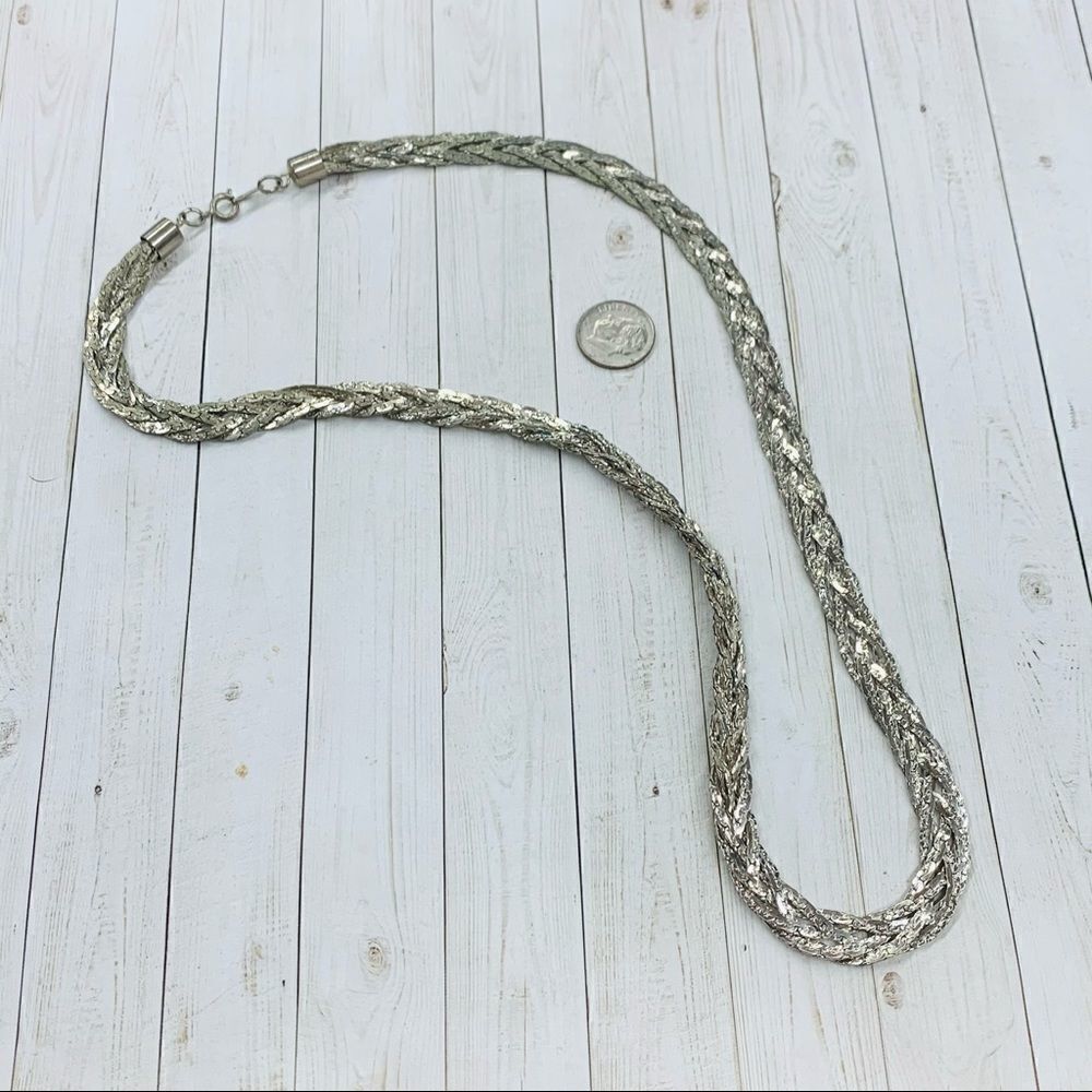 VTG Braided Silver Chain Necklace‎